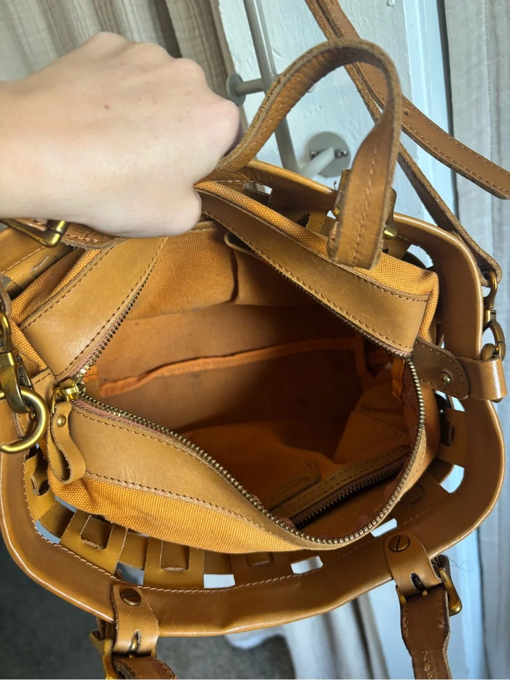 AmeriLeather Woven Basket Purse - Picture 13 of 14